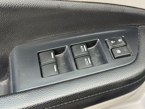 Used 2022 Honda Pilot Special Edition image 13