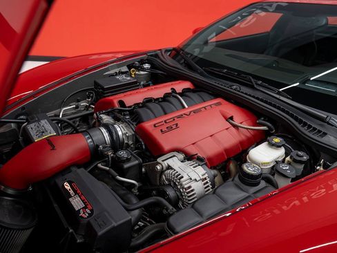 Used 2007 Chevrolet Corvette Z06 w/ Preferred Equipment Group RWD image 13