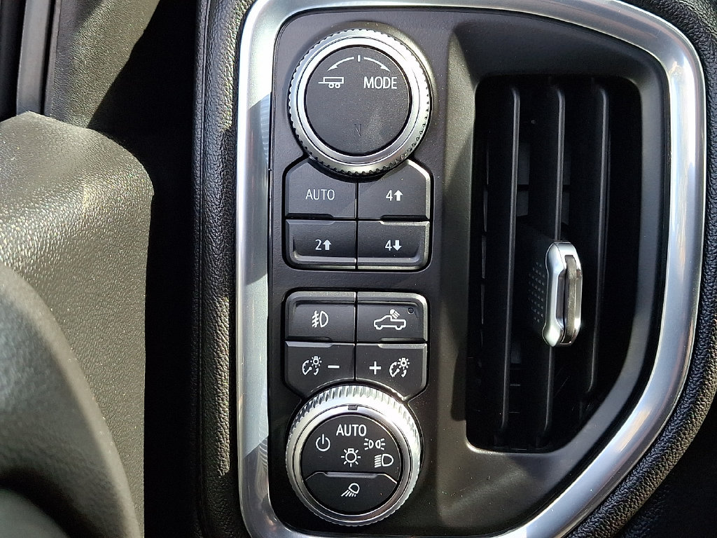 Used 2020 GMC Sierra 1500 AT4 w/ AT4 Premium Package AWD/4WD image 27