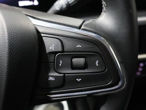 Used 2024 Buick Encore GX Sport Touring image 33