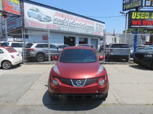Used 2011 Nissan Juke SL AWD/4WD image 6