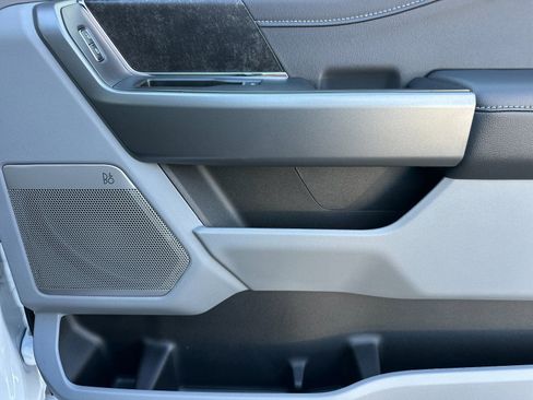 New 2026 Ford F250 XLT w/ XLT Premium Package image 17