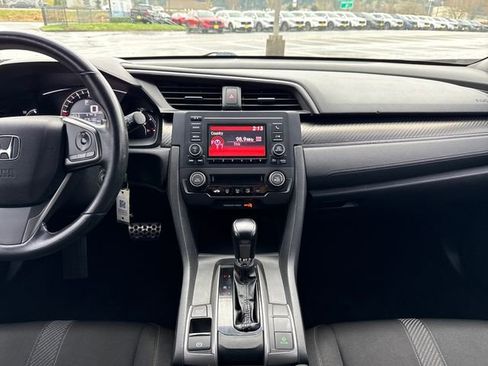 Used 2018 Honda Civic Sport image 22