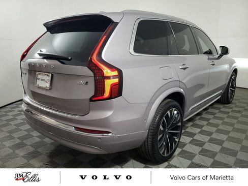 New 2026 Volvo XC90 B6 Plus w/ Protection Package Premier image 6