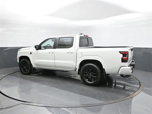 New 2026 Nissan Frontier SV image 5