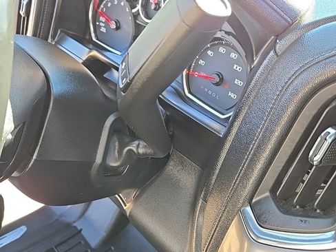 Used 2019 Chevrolet Silverado 1500 LTZ w/ LTZ Premium Package image 28