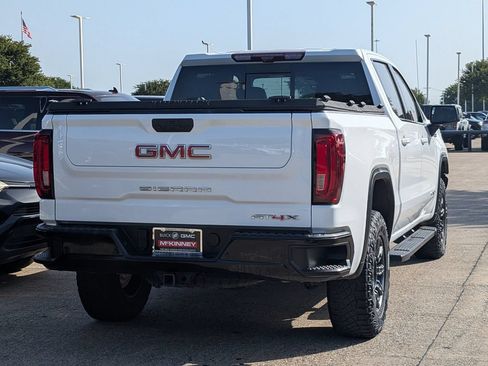 Used 2024 GMC Sierra 1500 AT4X AWD/4WD image 4