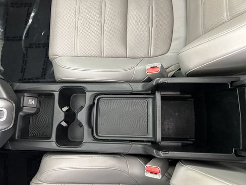 Used 2018 Honda CR-V Touring image 14