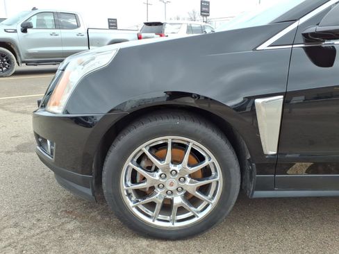 Used 2014 Cadillac SRX Performance w/ Driver Awareness Package image 24