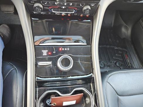 Used 2021 Jeep Grand Cherokee L Limited w/ Luxury Tech Group II image 18