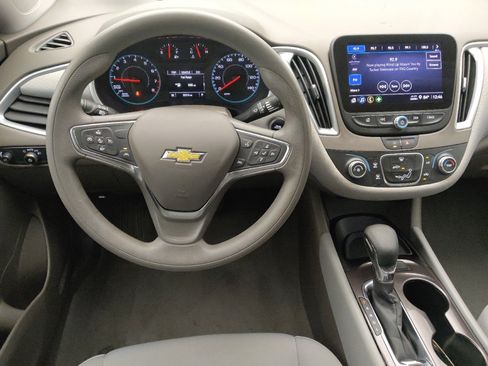 Used 2023 Chevrolet Malibu LS FWD image 22