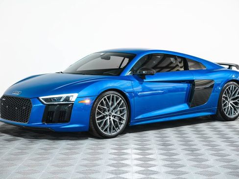 Used 2017 Audi R8 V10 plus AWD/4WD image 18