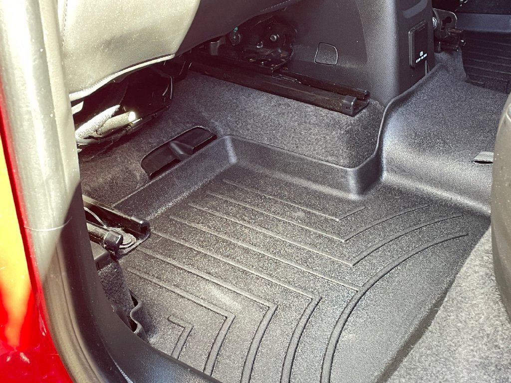 Used 2013 Buick Encore Premium AWD/4WD image 32