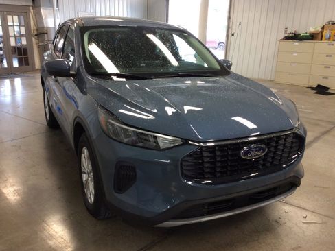 Used 2023 Ford Escape Active w/ Tech Pack #2 image 8