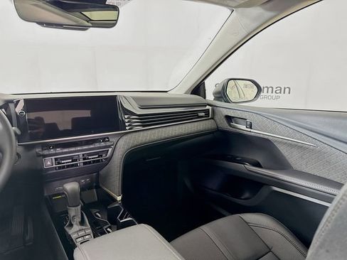 New 2026 Toyota Camry XLE image 23