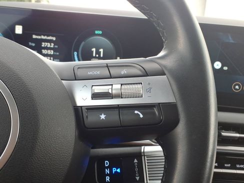 Used 2025 Hyundai Tucson SEL AWD/4WD image 29