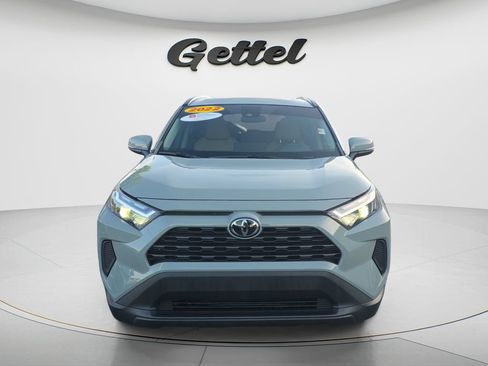 Used 2022 Toyota RAV4 XLE w/ Convenience Package FWD image 8