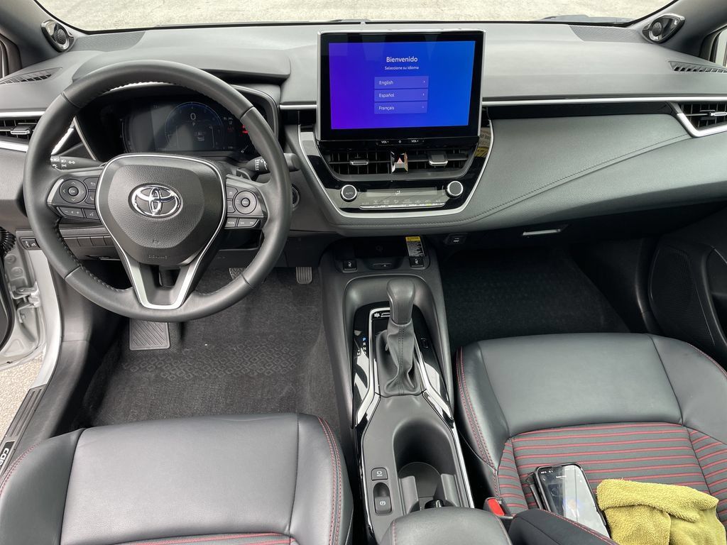 Used 2025 Toyota Corolla XSE FWD image 15