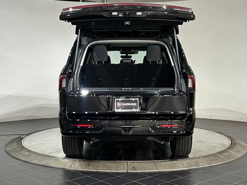 New 2026 Lincoln Navigator Reserve AWD/4WD image 33