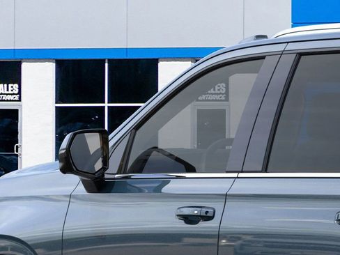 New 2026 Chevrolet Suburban LT w/ Comfort Package image 14