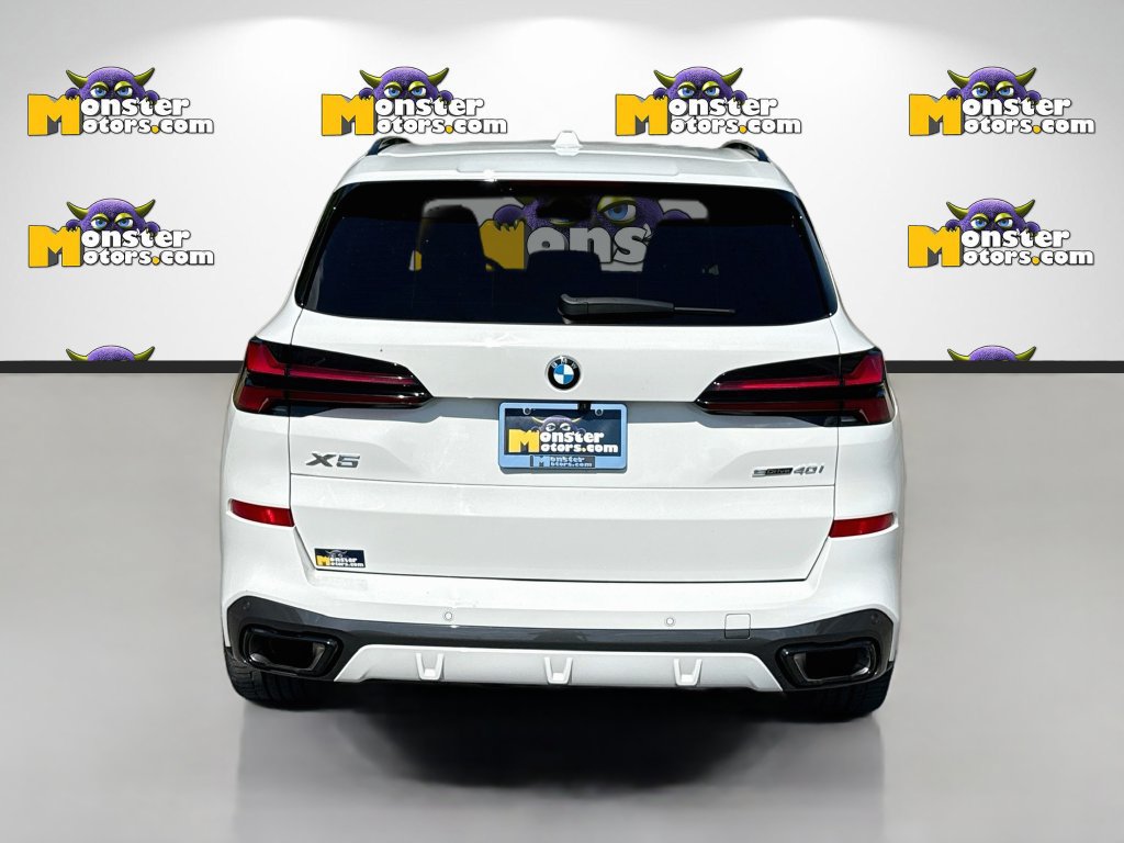 Used 2025 BMW X5 sDrive40i w/ M Sport Package RWD image 6