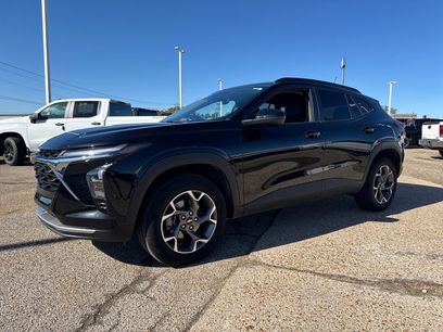Used 2025 Chevrolet Trax LT