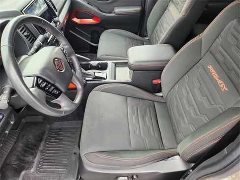 Used 2024 Nissan Frontier PRO-4X w/ Technology Package image 7