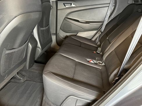 Used 2019 Hyundai Tucson SE image 21