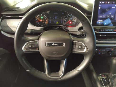 Used 2022 Jeep Compass Latitude w/ Convenience Group image 22