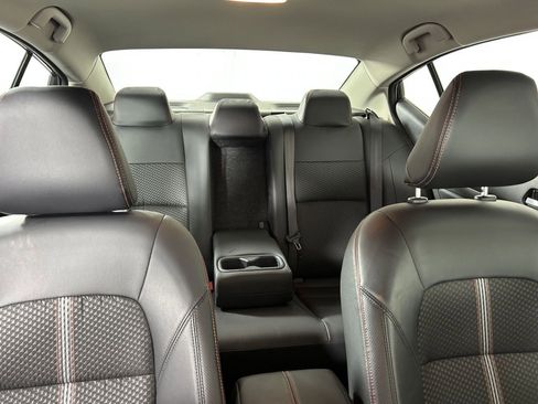 Certified 2025 Nissan Altima 2.5 SR image 24