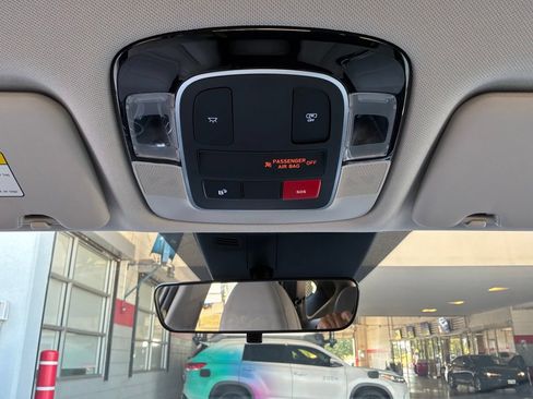 Used 2026 Hyundai Tucson SEL FWD image 16