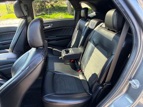 Used 2023 Ford Edge ST-Line AWD/4WD image 27
