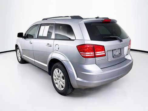 Used 2020 Dodge Journey SE w/ SE Popular Equipment Group image 29