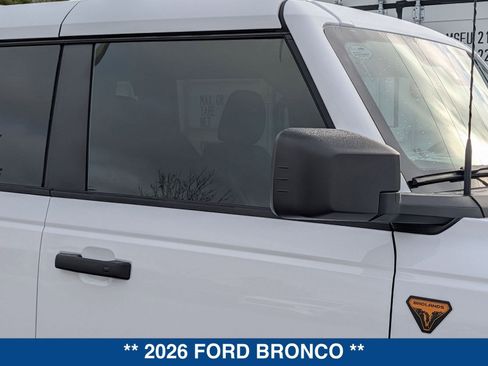 New 2026 Ford Bronco Badlands image 11