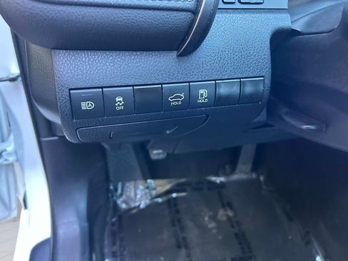 Used 2024 Toyota Camry LE FWD image 18