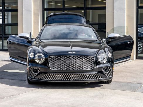 Used 2024 Bentley Continental GT Mulliner image 2