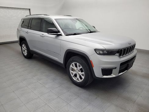 Used 2021 Jeep Grand Cherokee L Limited AWD/4WD image 11