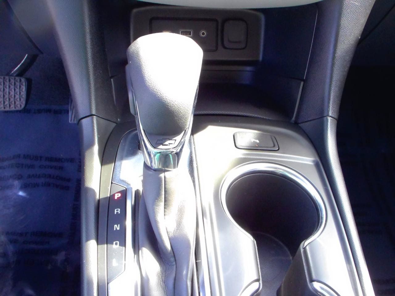Used 2023 Chevrolet Equinox LT w/ Driver Convenience Package AWD/4WD image 23