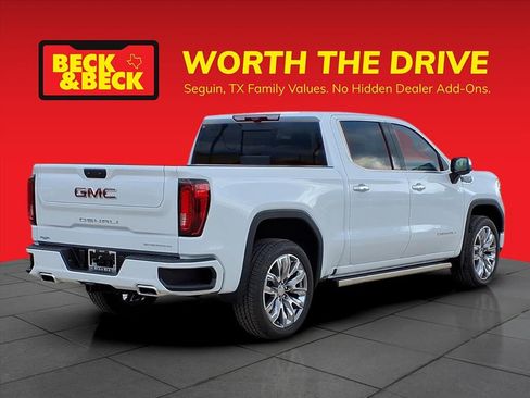 New 2026 GMC Sierra 1500 Denali w/ Denali Reserve Package image 5