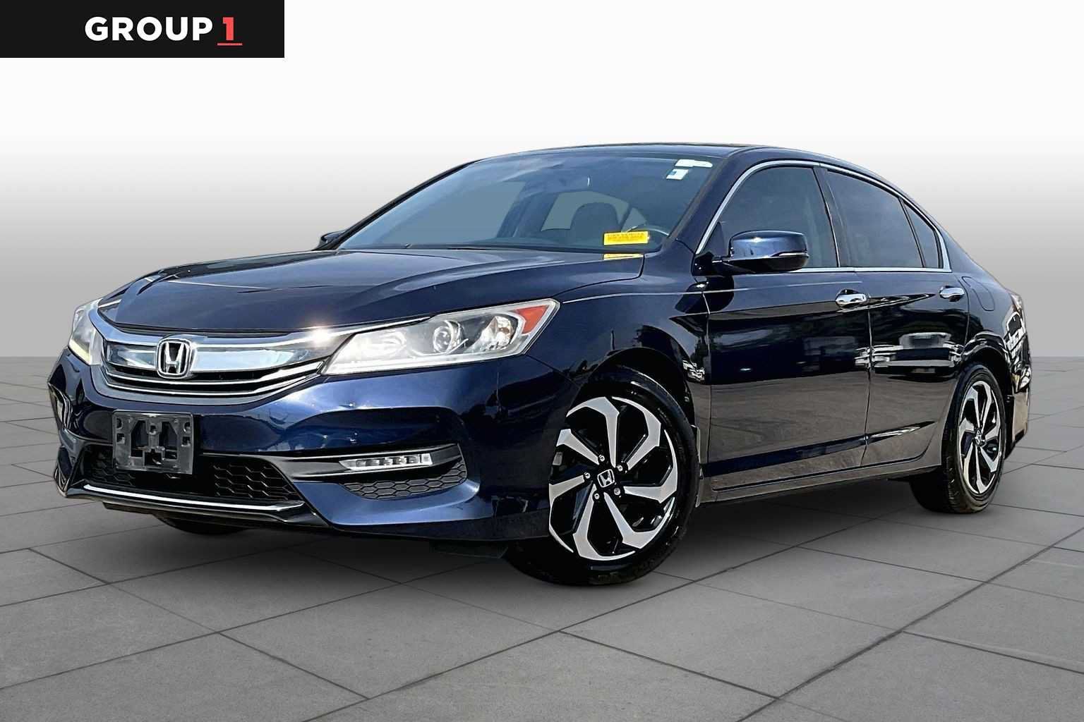 Used 2017 Honda Accord EX image 1