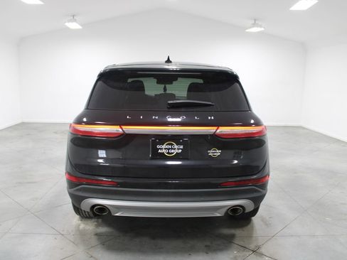 Used 2024 Lincoln Corsair AWD image 8