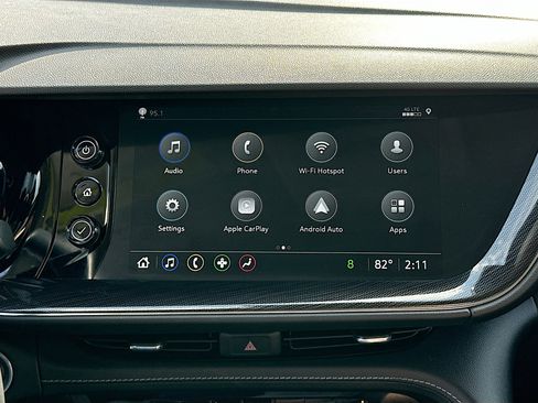 Used 2023 Buick Envision Essence image 14