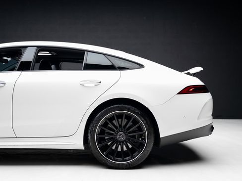 Used 2021 Mercedes-Benz AMG GT 43 image 21