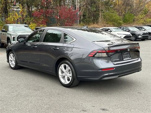 Used 2025 Honda Accord LX image 3