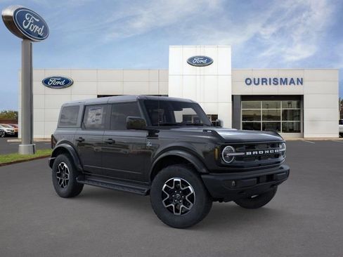 New 2026 Ford Bronco Outer Banks AWD/4WD image 1