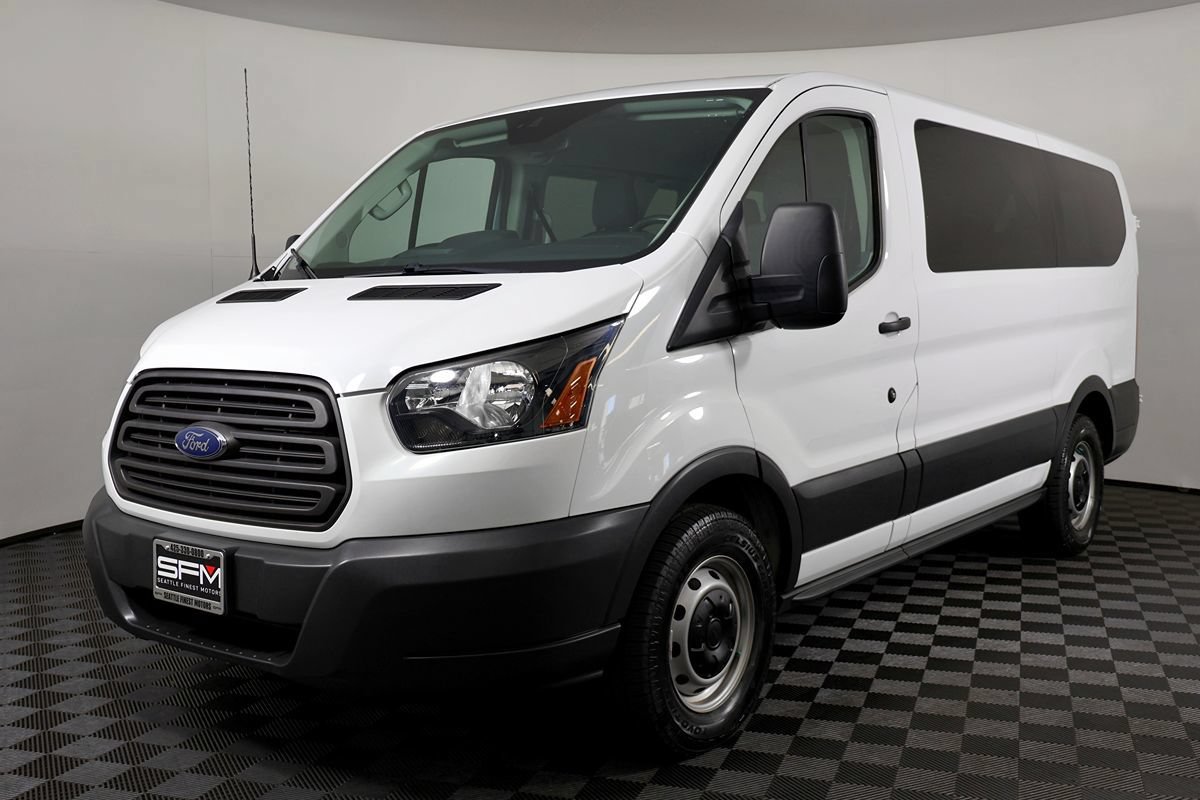 Used 2018 Ford Transit 150 XL RWD image 2