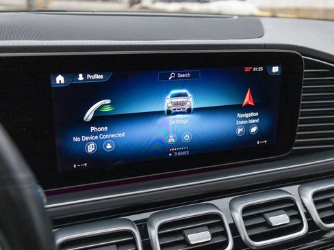 Used 2023 Mercedes-Benz Maybach GLS 600 4MATIC image 50