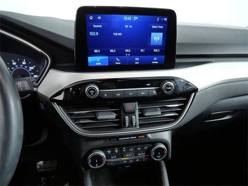 Certified 2022 Ford Escape SE w/ Convenience Package image 18