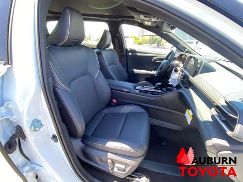 New 2026 Toyota Crown Signia w/ Advanced Technology Package AWD/4WD image 14