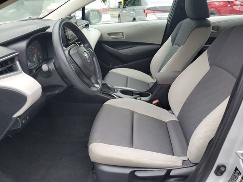Used 2023 Toyota Corolla LE FWD image 21